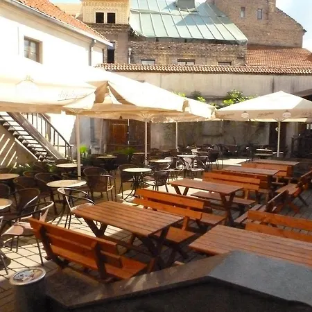 Pensionat Seven Fridays *