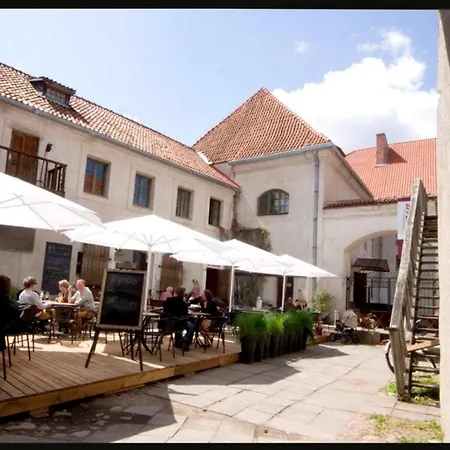 Gasthof Seven Fridays